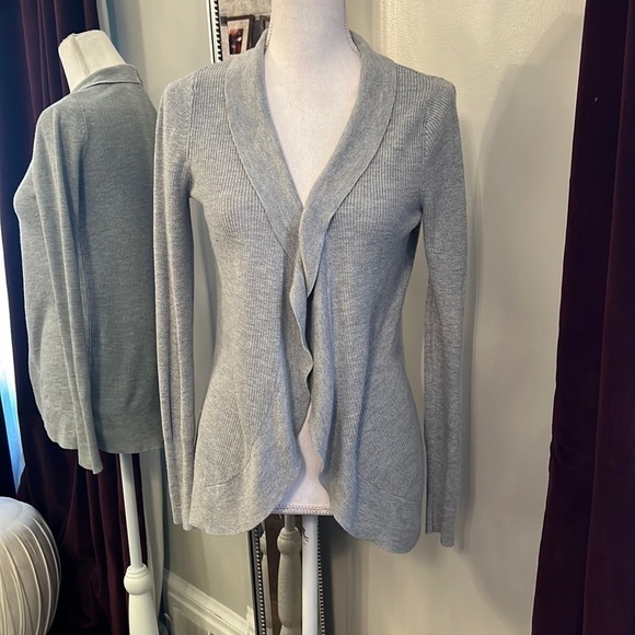 A New Day Gray Knit Open Front Drape Cardigan Size Medium - Picture 1 of 8